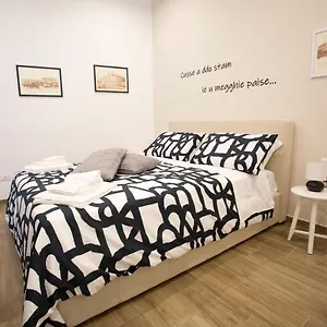  Bed & Breakfast La Chicca